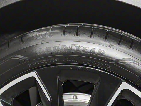 2025�� 85kWh ������