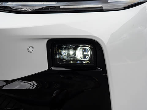 2027�� 670������