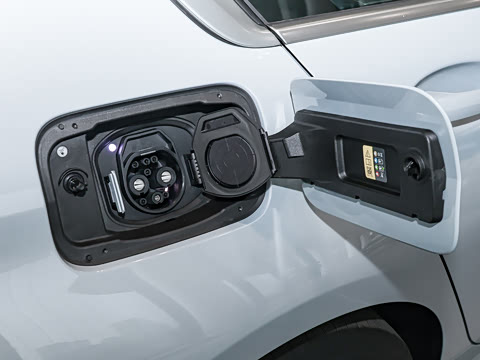 2026�� eDrive 35 L