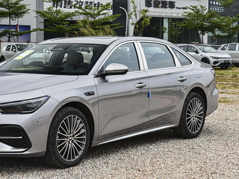 2026�� 230km ����̽��+��