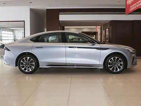 2025�� 2.0T ���ð�