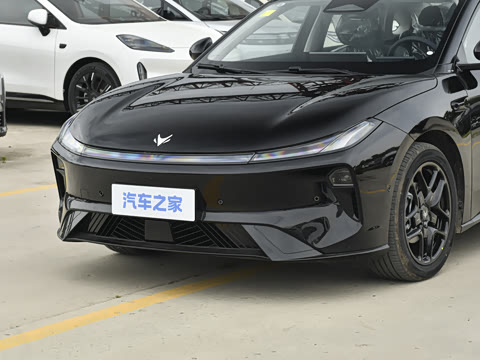 2026�� 535 MAX�����