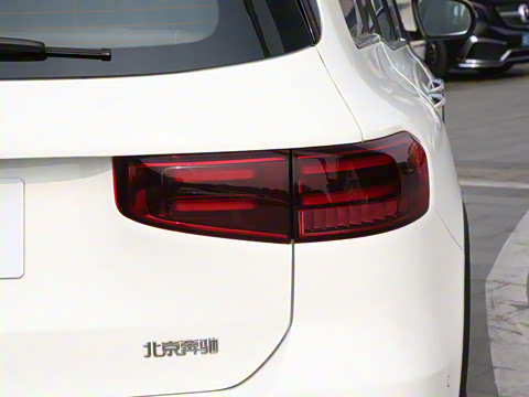 2026�� GLB 220 ʱ����