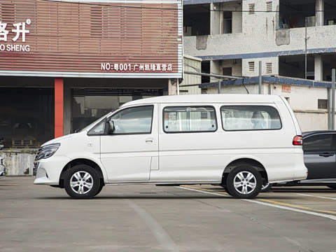 2025�� M5 1.6L ���������� 7��