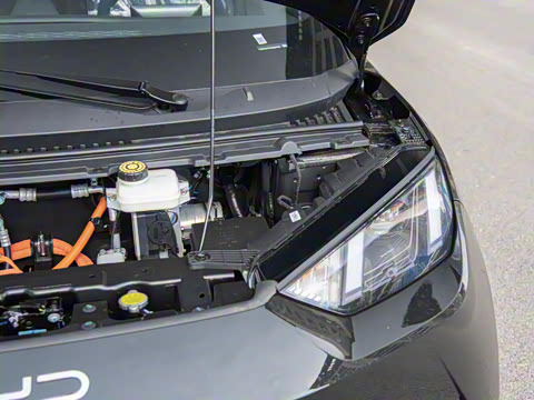 2025�� �Ǽݰ� 405km ���ڰ�