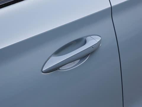 2026�� 1.5T 300 DCT���Ű�