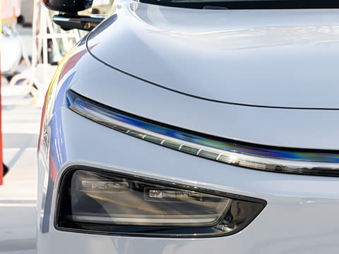 2026�� ���� 1704 Max �콢��