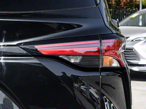 2026�� 2.5L ˫�����������