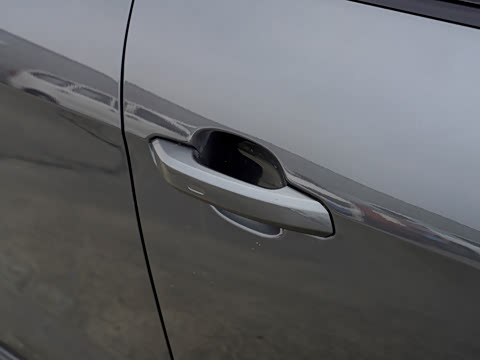 2026�� 200���������� 40 TFSI ���������� B&O ��ҹ��