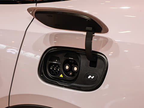 2025�� 60kWh ������