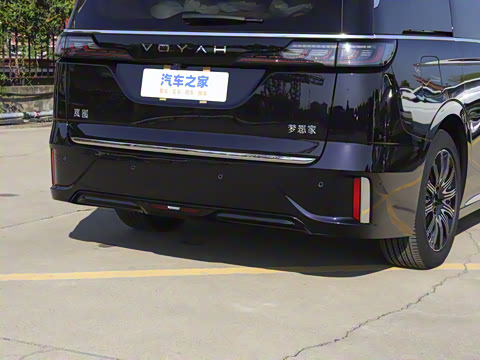 2025�� EV ����׿Խ������