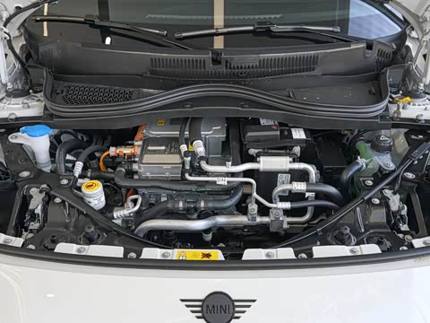 2026�� 463km COOPER SE ������