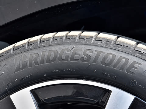 2026�� S 400 L ������