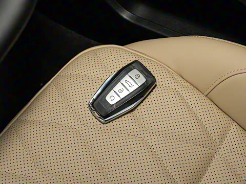 2026�� ������ 2.0TD �Զ����ǰ�