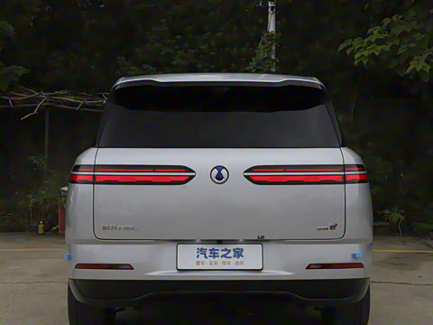 2025�� ������