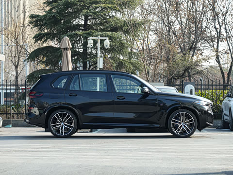 2026�� xDrive 40Li ������M�˶���ҹ��װ