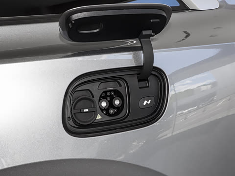 2025�� Ultra ������