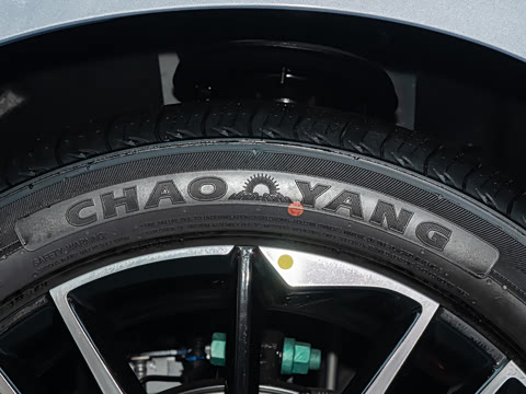 2025�� EV 545KM������