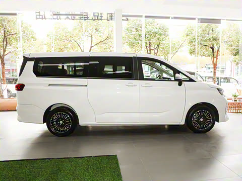 2025�� 2.0L �Զ���������� 7��