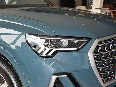 2025�� quattro 45�����ذ� 35TFSI  ��ȡ������