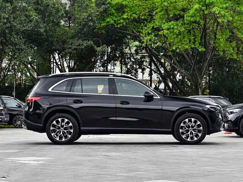 2026�� �Ŀ� GLC 260 L 4MATIC �����