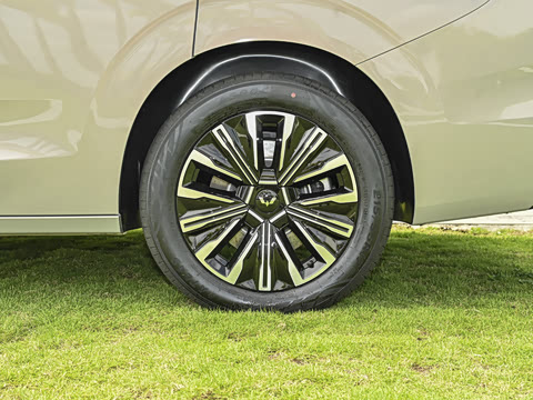 2025�� ���� 500km ������