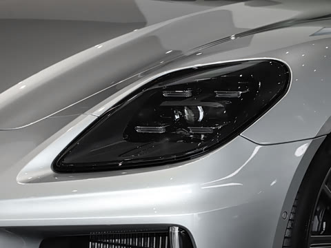 2026�� Panamera ������ 2.9T