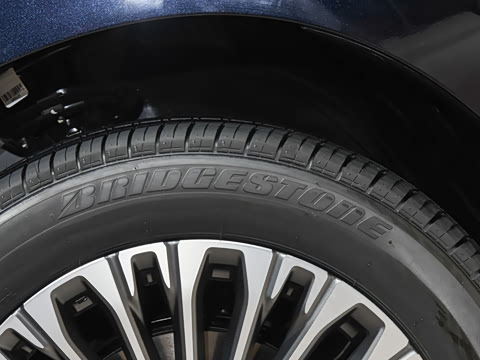 2026�� 370TURBO ����������