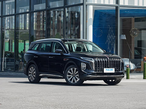 2025�� �Ŀ�  2.0T PHEV ����200��������� 7��