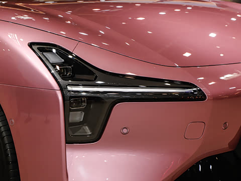 2026�� 610 �������� Max