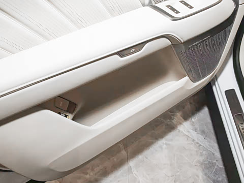 2025�� Pro ������