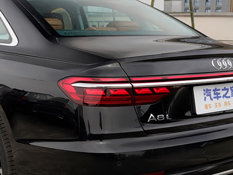 2026�� A8L 45 TFSI quattro ������