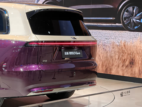 2026�� Livis