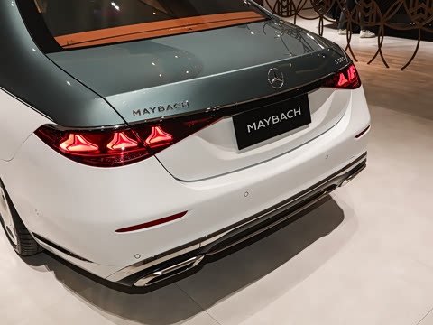 2027�� S 680 4MATIC