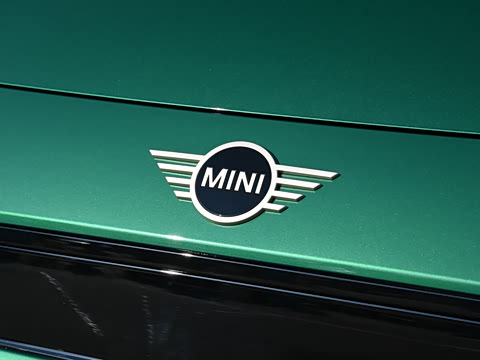 2026�� 466km COOPER E ������