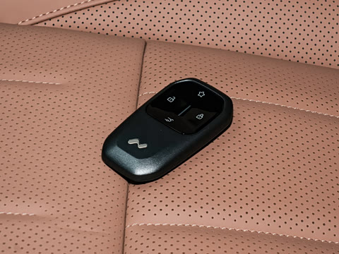 2026�� Ultra+ ������