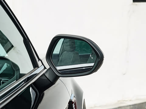 2027�� 2.0T ��������Pro��