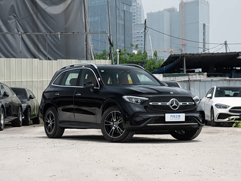 2026�� �Ŀ� GLC 260 L 4MATIC ������