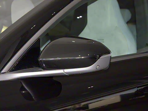 2025�� �ھ������ 75kWh Touring