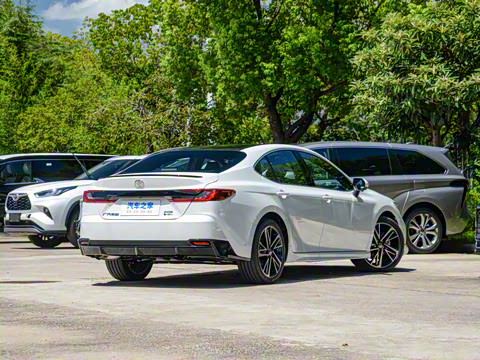 2026�� ˫�� 2.0HS �˶���