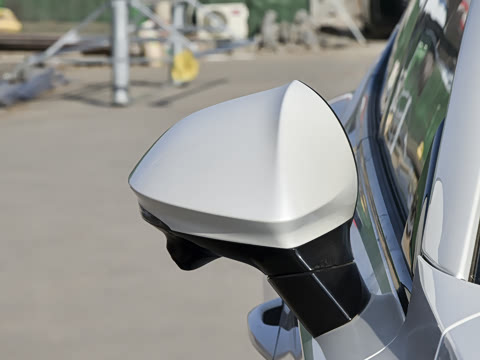 2026�� 2.0T 405 AT������