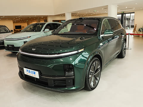 2025�� Max ���ܻ��°�