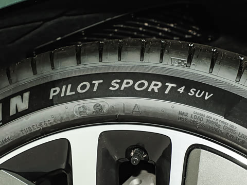 2025�� Max ���ܻ��°�