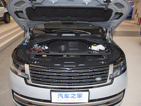 2025�� 3.0 L6 400PS �����ӳ���