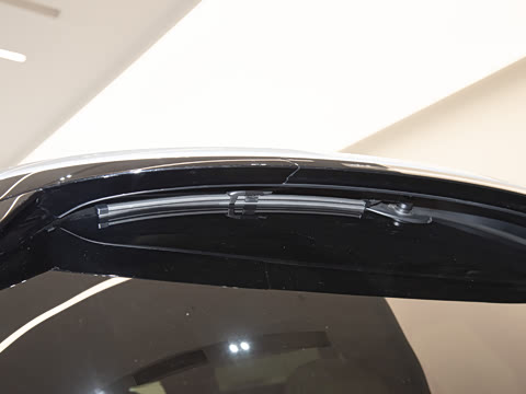 2025�� 3.0 L6 400PS �����ӳ���