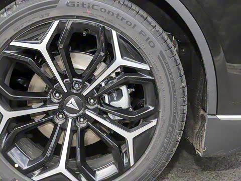 2026�� 240Ultra��ΪǬ��ADS SE��