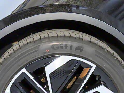 2026�� 550Ultra��ΪǬ��ADS SE��