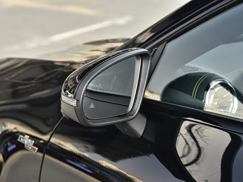 2026�� AMG CLA 45 S 4MATIC+