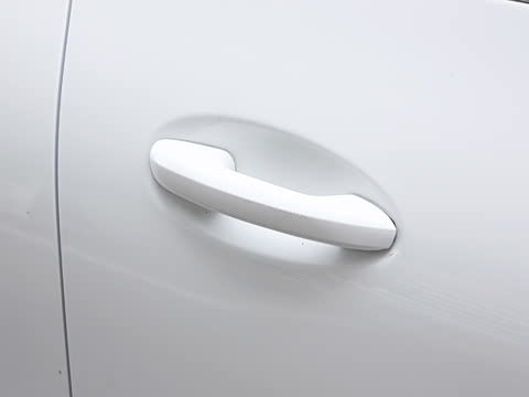 2026�� �Ŀ� GLC 260 L 4MATIC �����