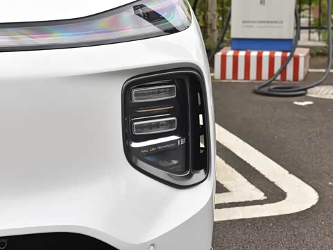 2025�� 215�����콢��